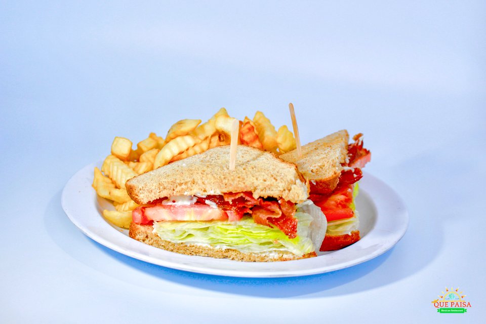 blt Sandwich with Fries